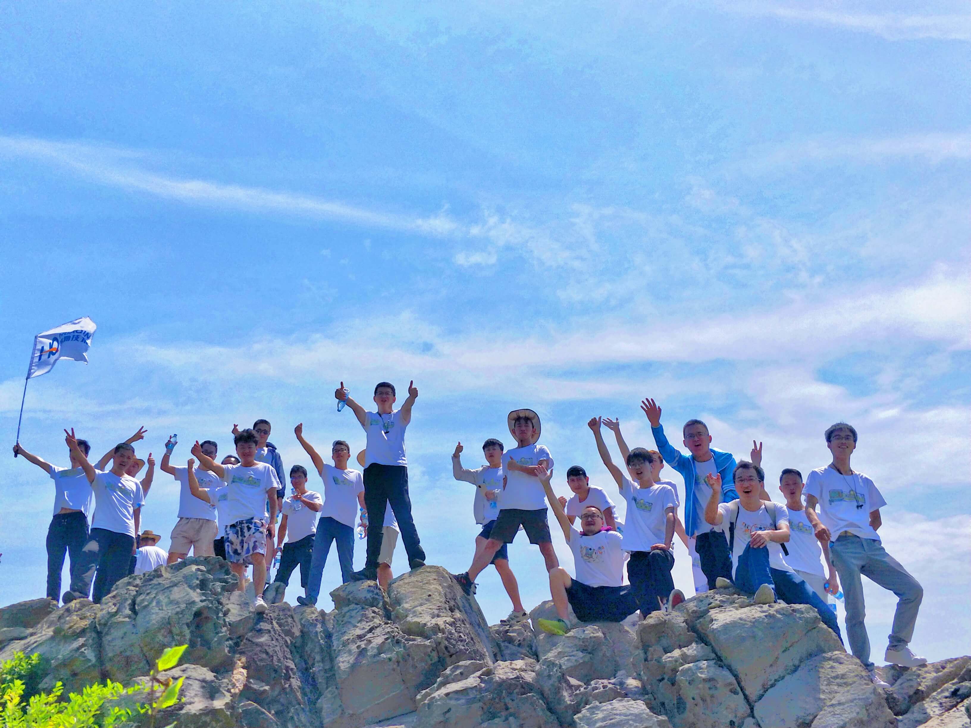 ΰ�¹���(victor1946)�ٷ���վ-Officials Website